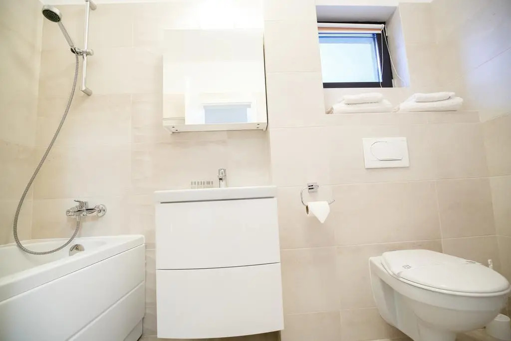 Metropolitan Iassium Luxury Suites