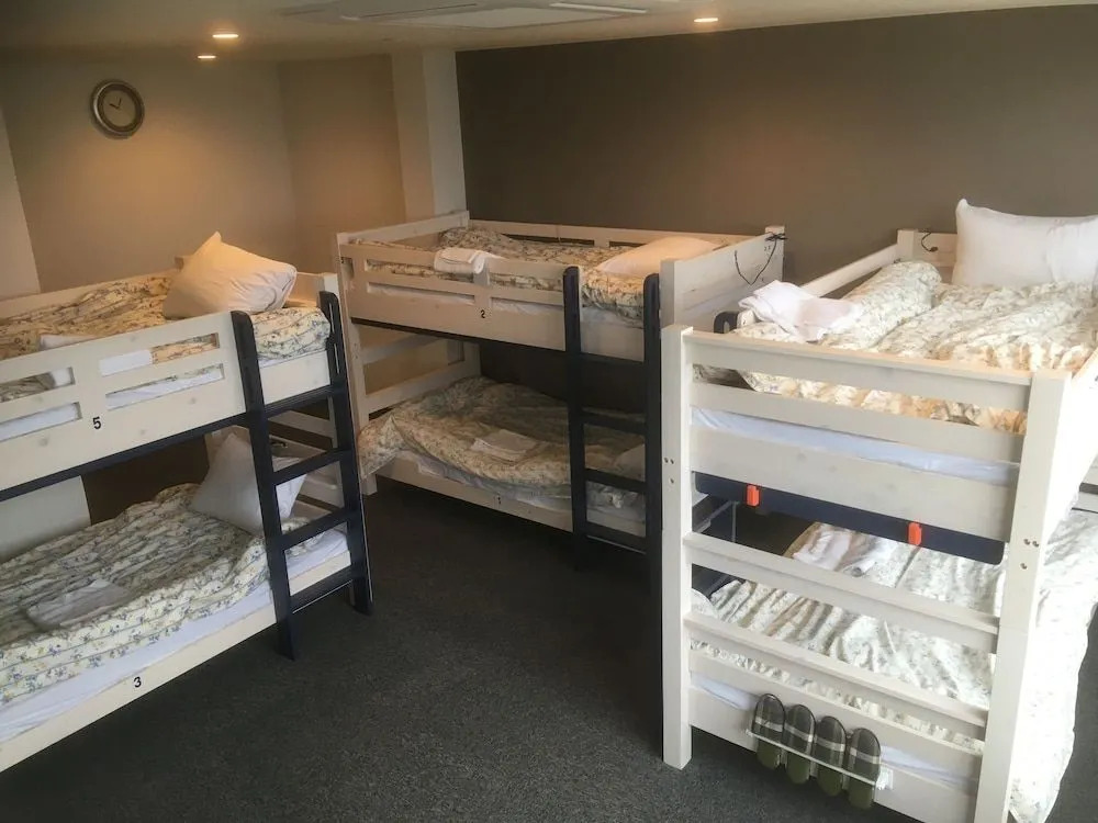 Business Hotel Akayane - Hostel