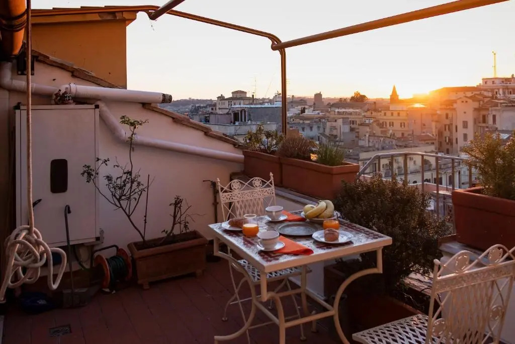 Habitat's Colosseum-Monti 4BR Penthouse with Terrace