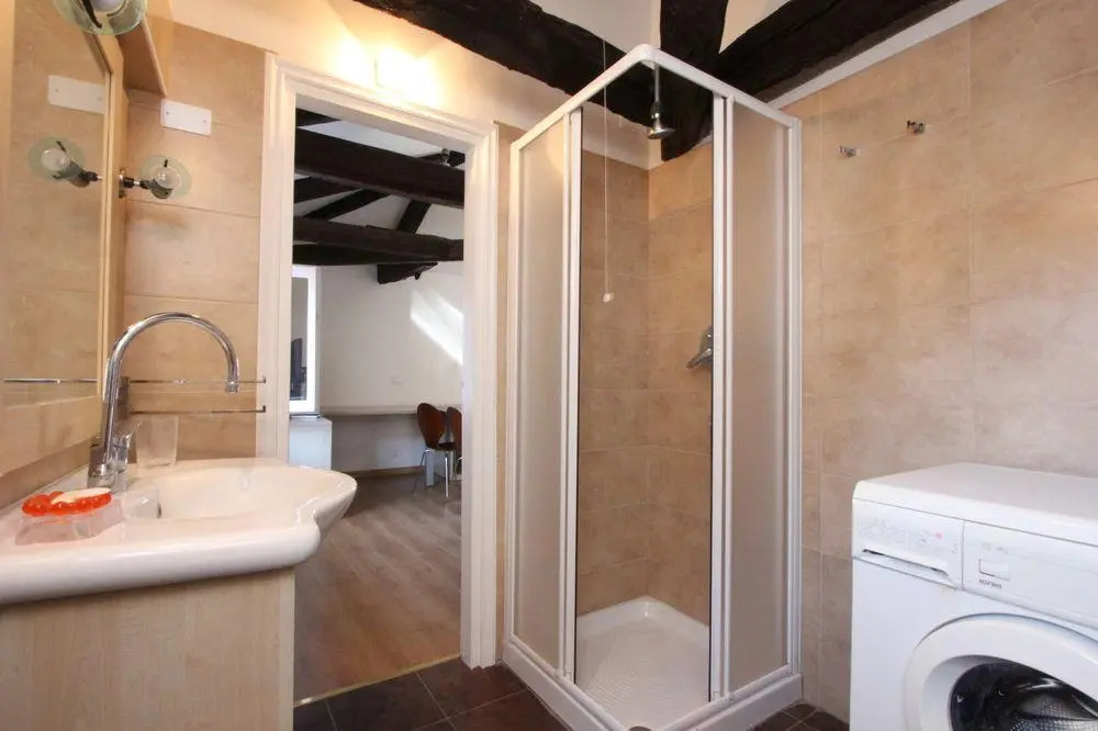 Faville - Rialto Apartments