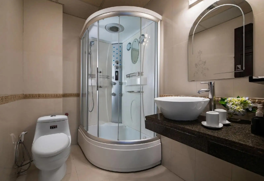 Hanoi Plaza Suite Hotel & Spa