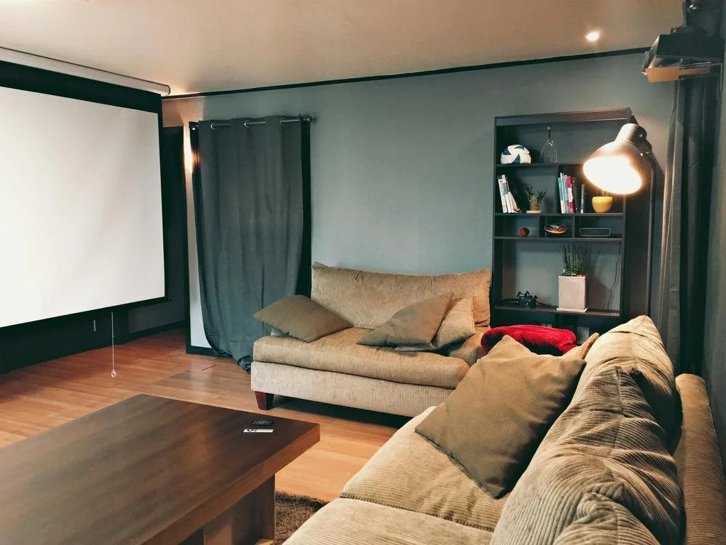 Paul's Guesthouse - Hostel