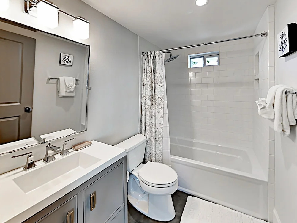 Victoria House 3 Bedrooms 2 Bathrooms Home