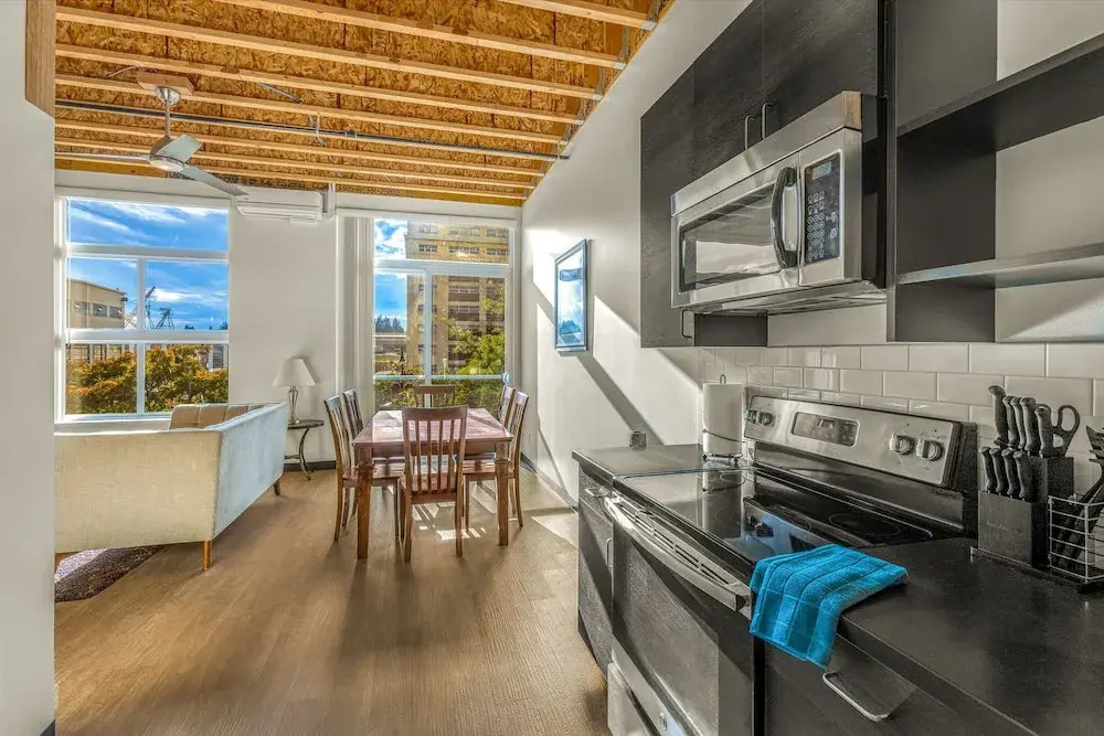 Tracyton Condo 202 in Bremerton