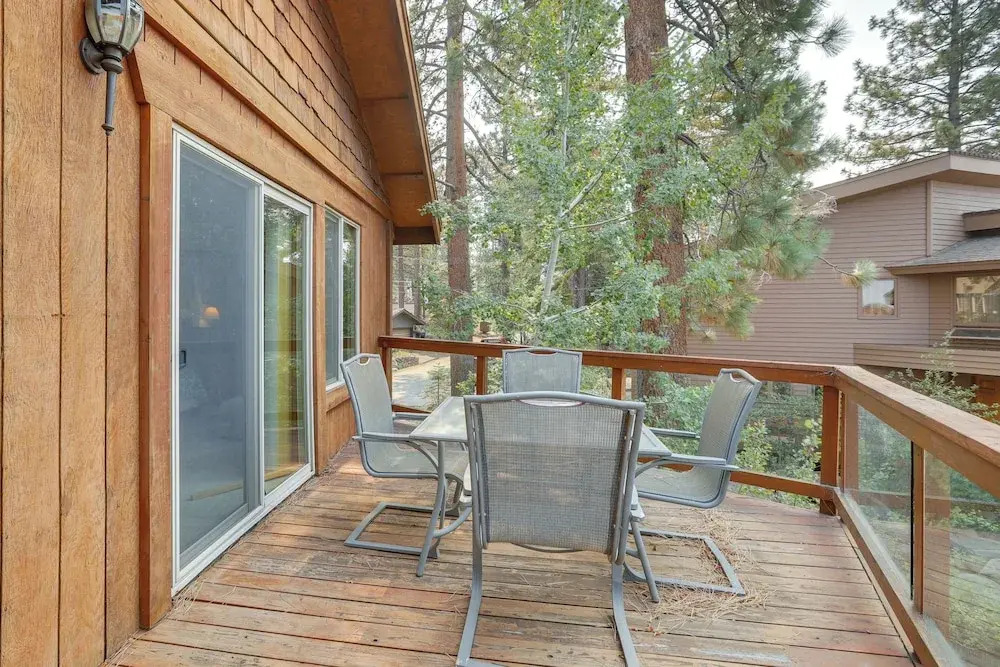 Deck & Beach Access: Lake Tahoe Shoreside Retreat!
