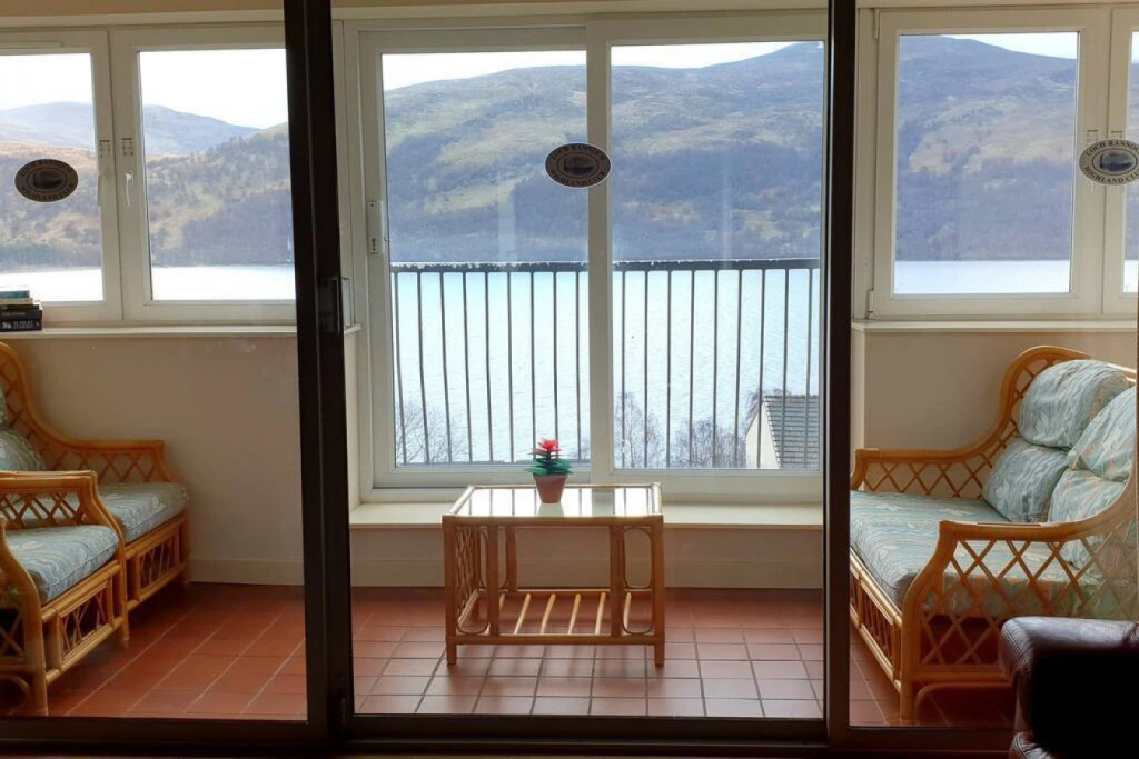 Loch Rannoch Otter Lodge 1