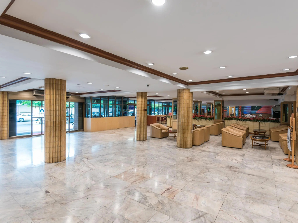 Nana Hotel