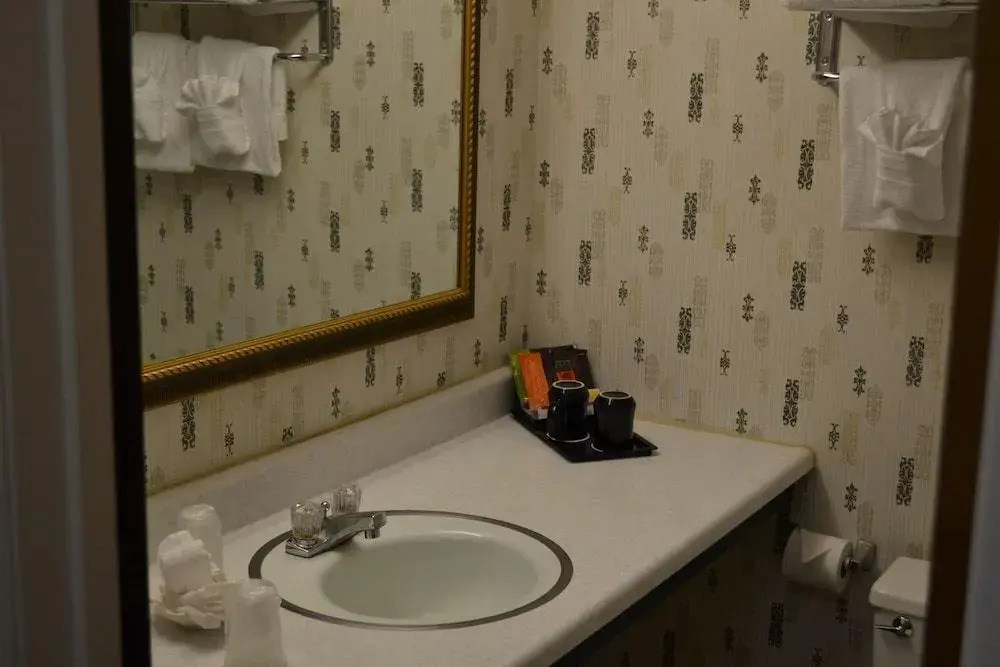 Henniker Motel