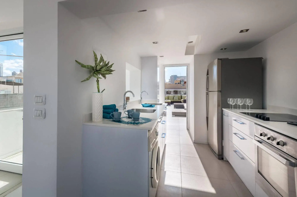 Magical Penthouse - Banana Beach