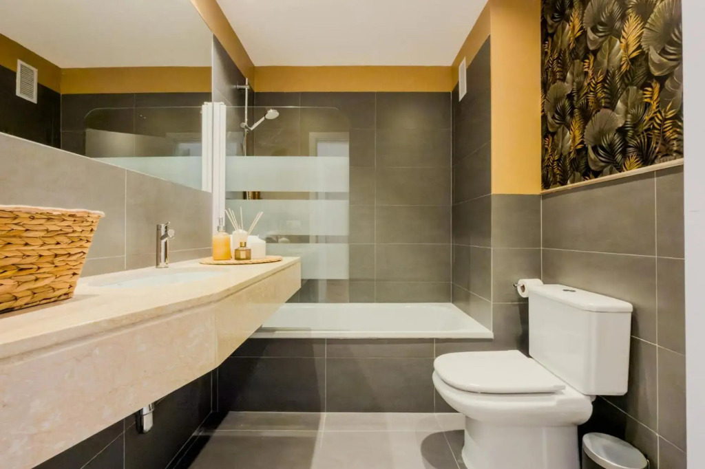 Four Petals Barcelona Boutique Apartments