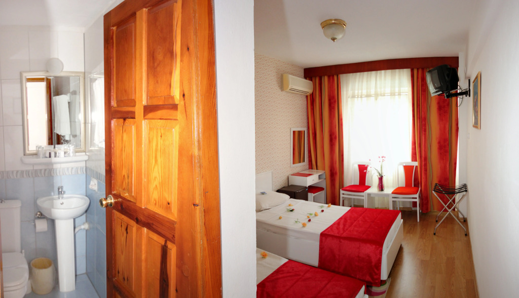 Hotel Saadet
