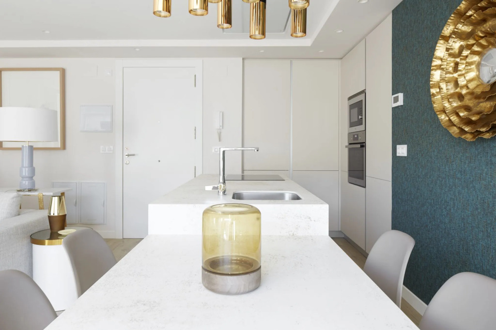 La Concha Attic Apartment by FeelFree Rentals