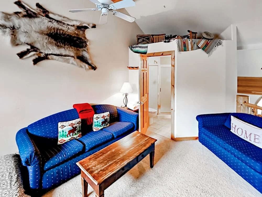 416 Kings Crown Rd Home 4 Bedrooms 4 Bathrooms Home