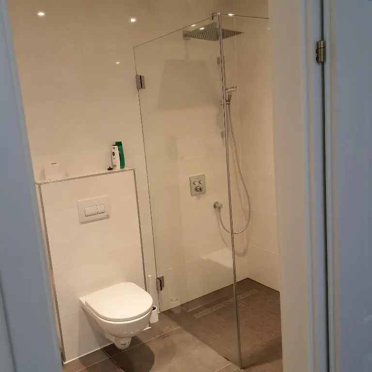 Top Apartment