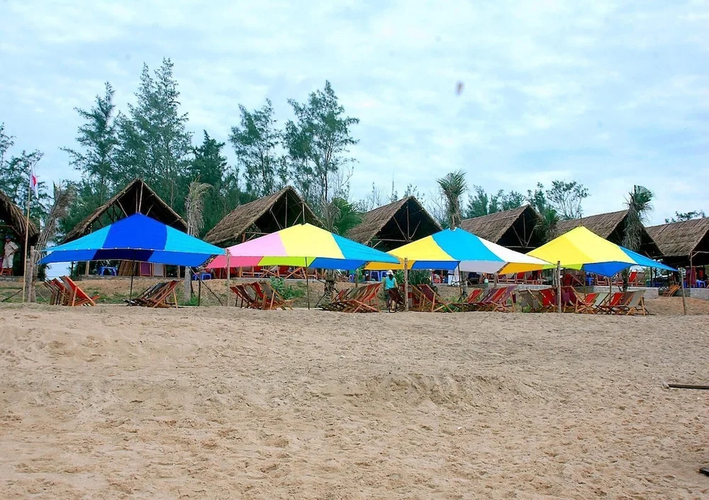 Oceanward Hotel & Resort