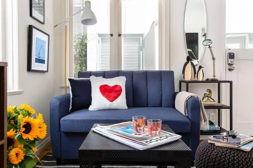 Quaint Little Italy Suites by Sonder