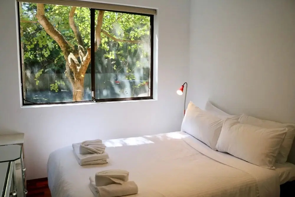 Spacious Apartment in Lane Cove Near CBD