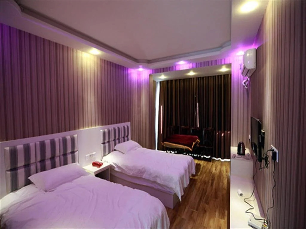 Suzhou Winnie 77 Theme Hotel