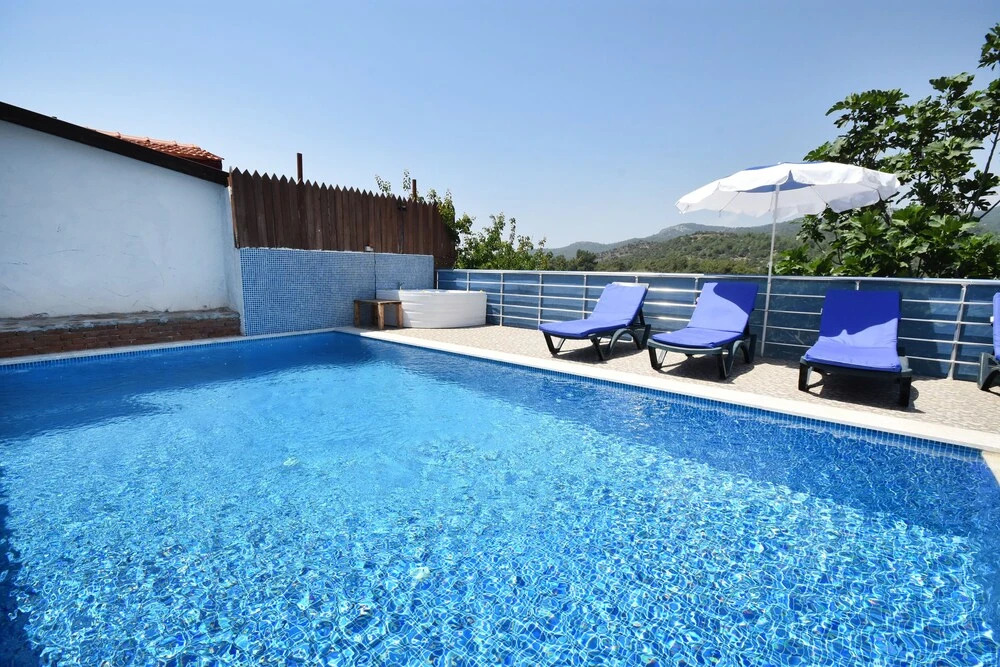 Villa Teo 1 by Helaltatilvillari
