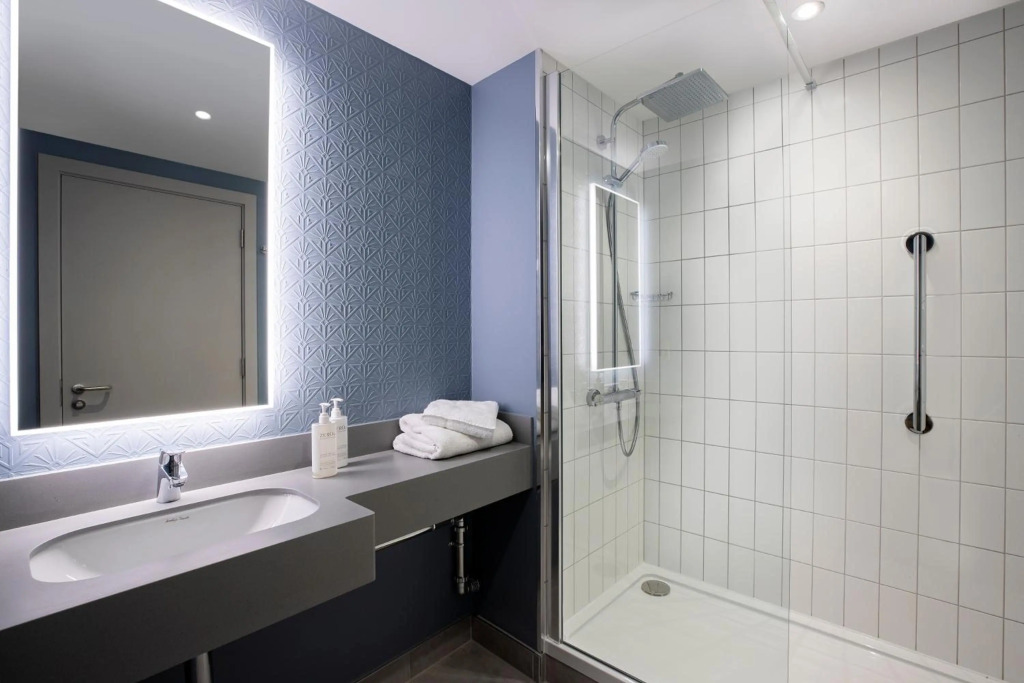 Leonardo Hotel Bristol City