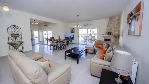 Rent Private Villa 196