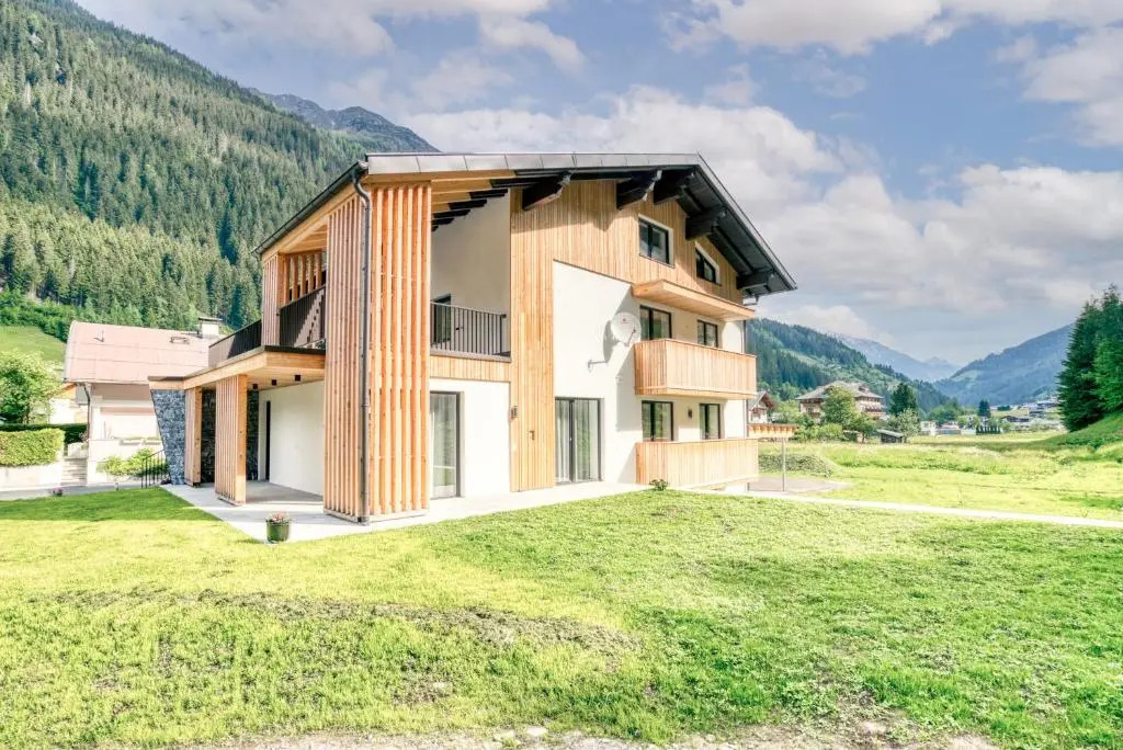 Apart Gstrein - including Silvretta Premium Summercard