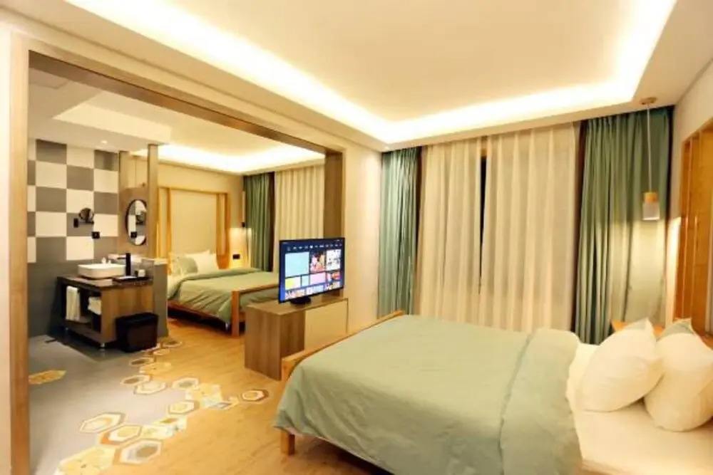 Fenghuang Waiting for you guest house