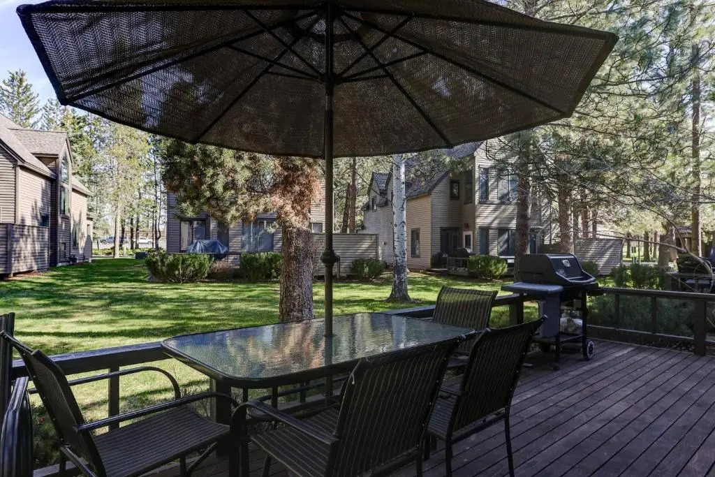 22 Eaglewood Condo