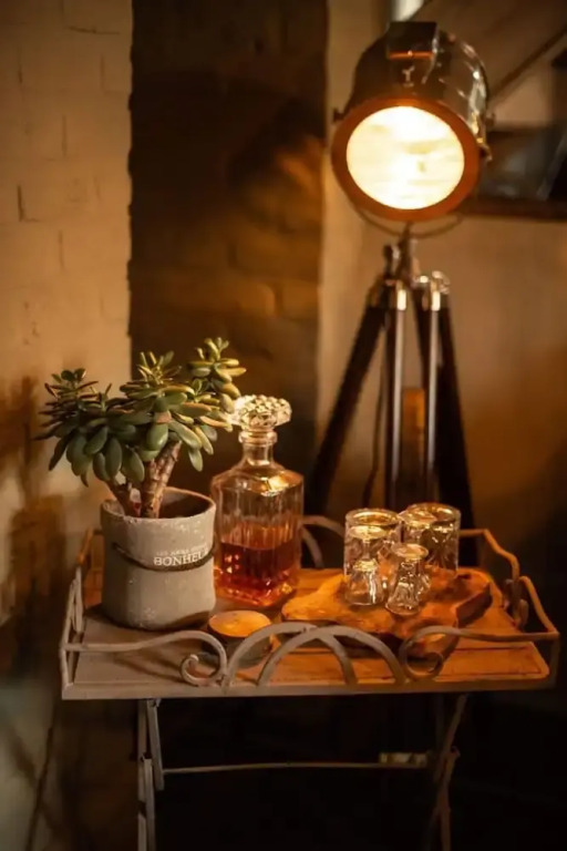 La Petite For t Antique Countryside Greenhouse