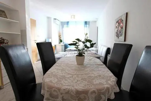 Apartment Rose