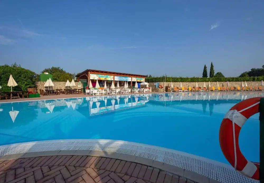 Residence Eden Bilo 4 RO