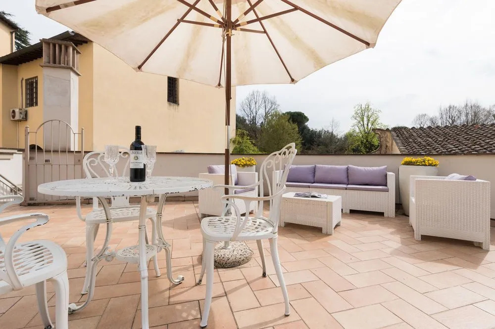 Flo Apartments - Oltrarno