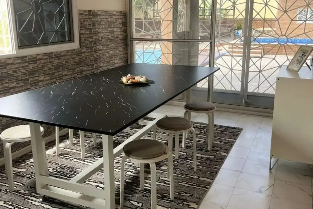 Sendou Cabano Villa Sleeps 6 with Parking