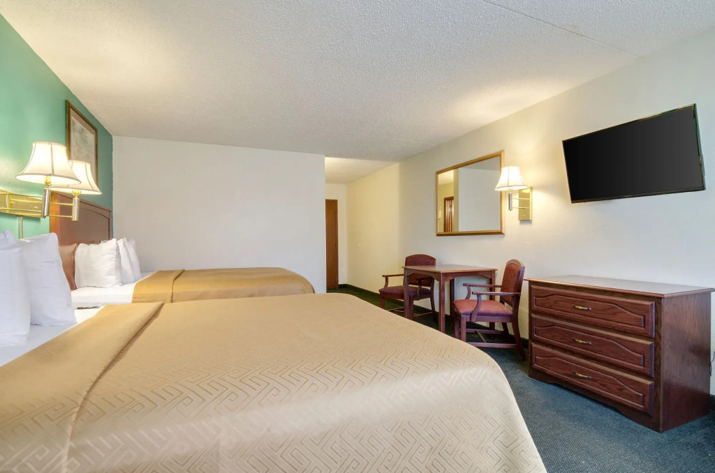 Salina Inn