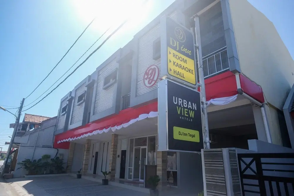Urbanview Hotel DJ Inn Tegal