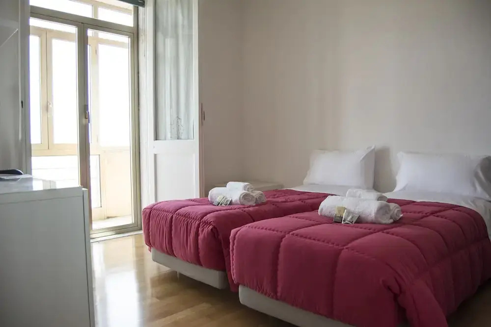 N12 Design Accomodation Alpha