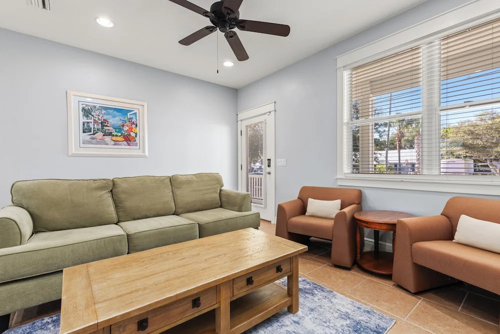 Sea Breeze - Dog Friendly 3BR 2BA Beach House, Beach Access