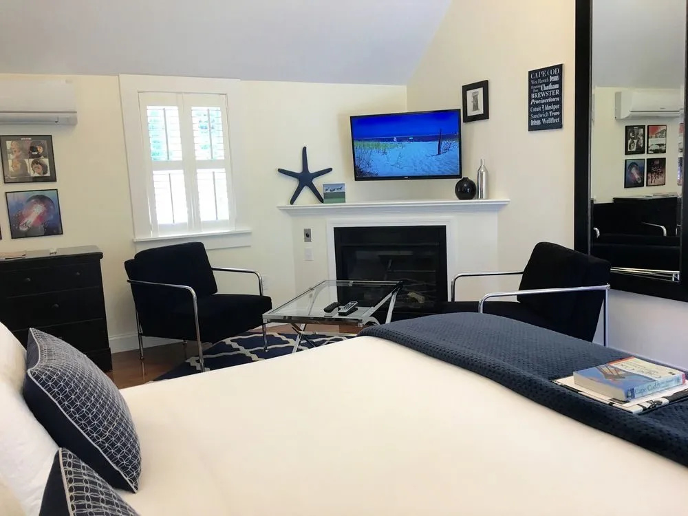 The Platinum Pebble Boutique Inn