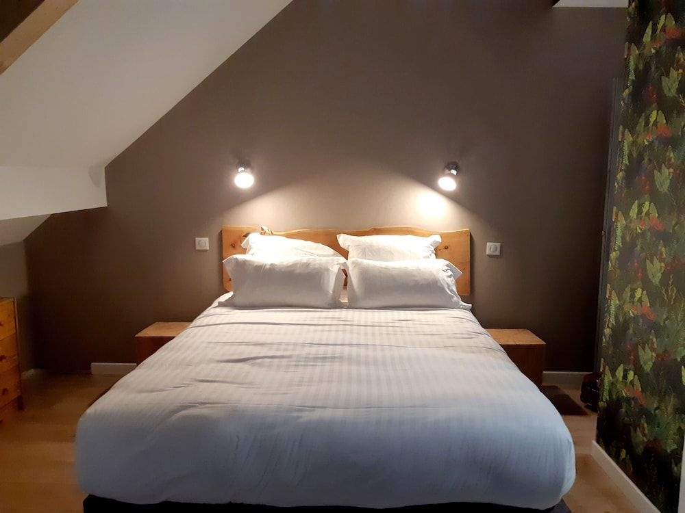 Logis Auberge de Pont Calleck