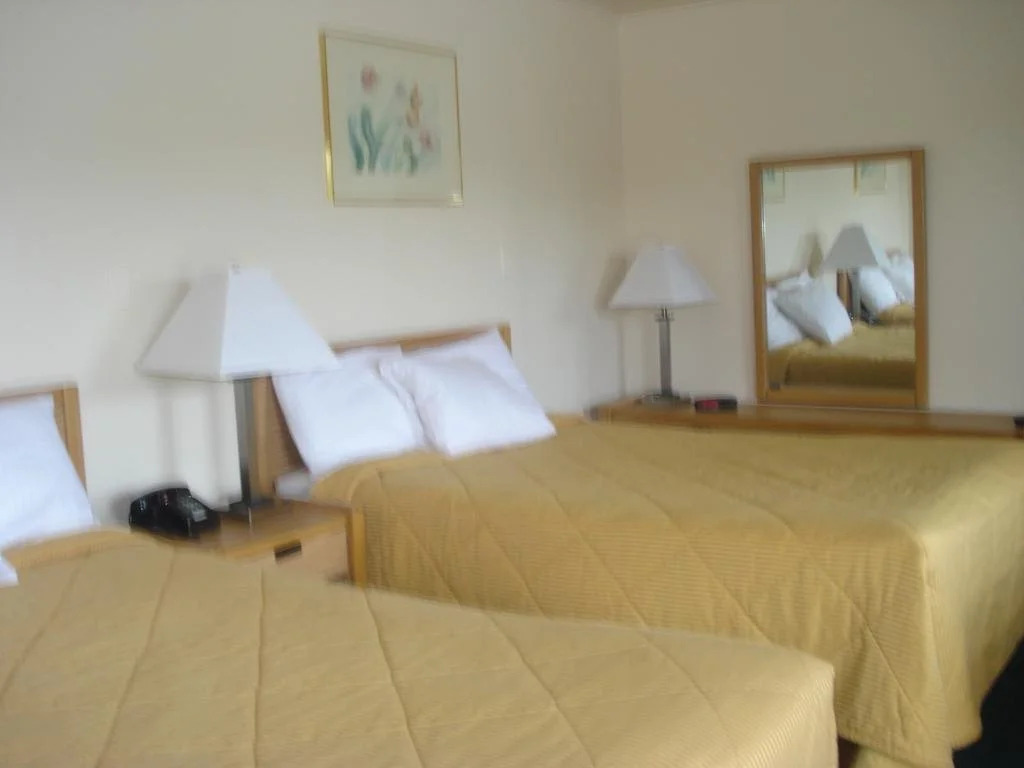 Royal Inn Victor