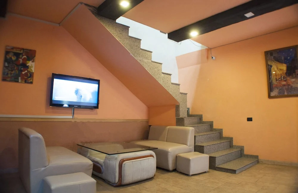 Petrosyan Hostel