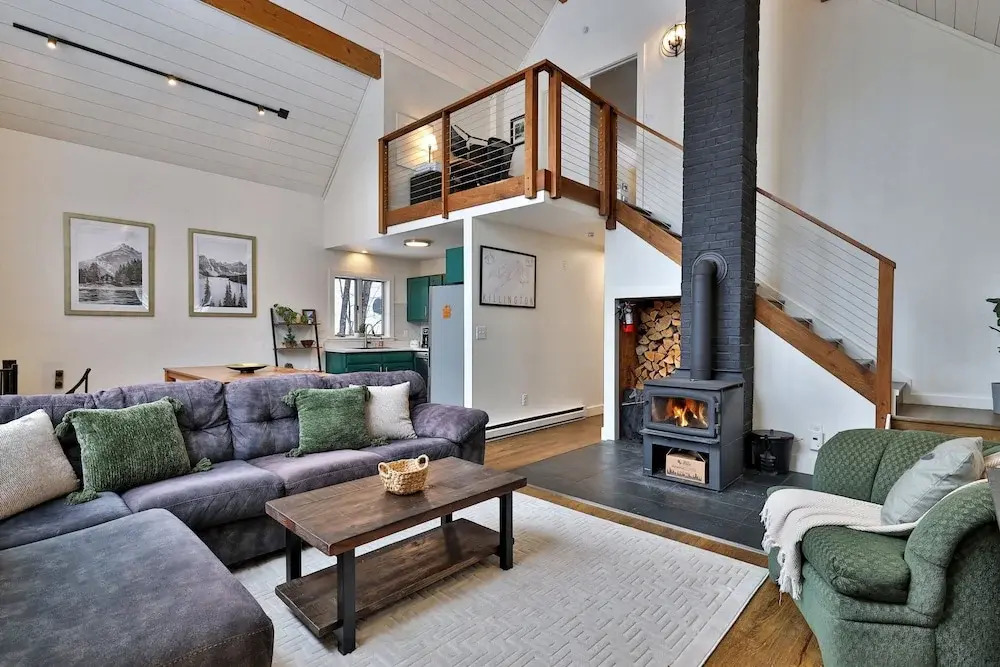 The Powder House 4 Bedroom Home