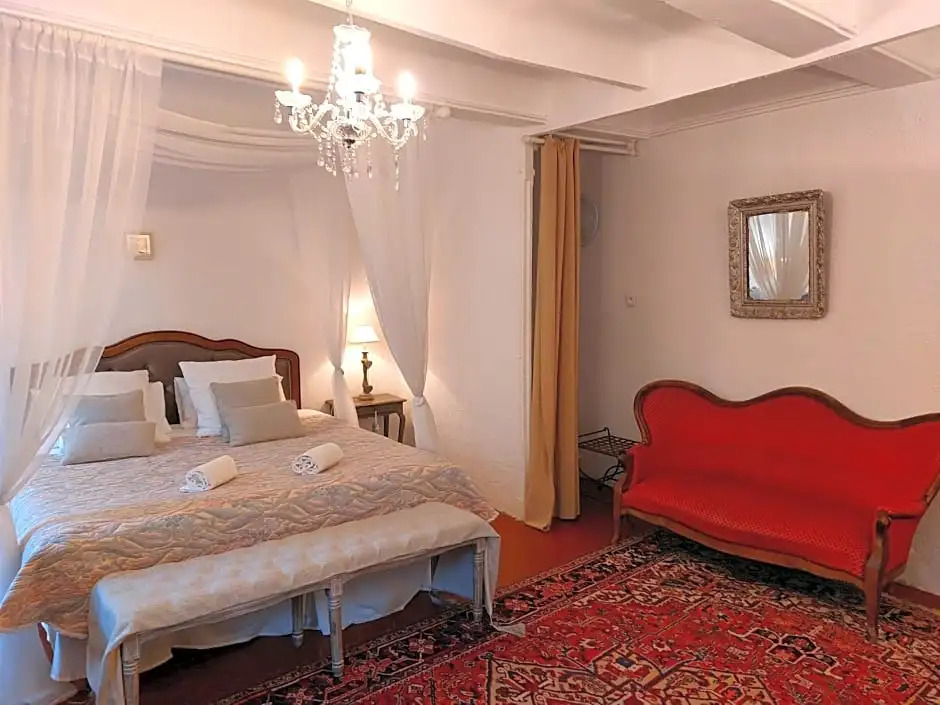 Maison Barnoin-Chambres et villas au calme proche Nice