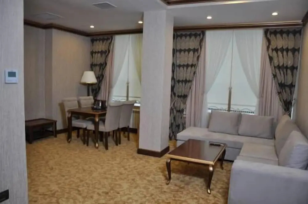 Отель Joyy Hotel & Spa