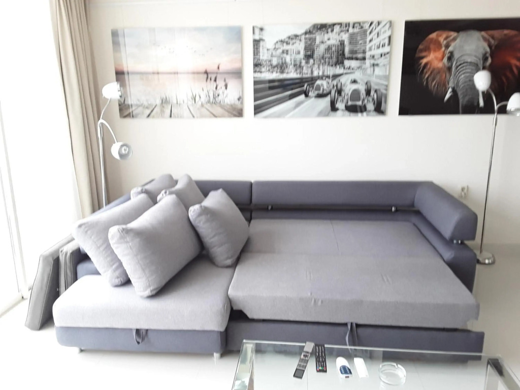 Front Port Line Sleeps 6