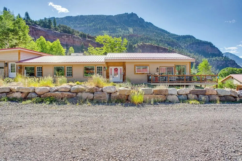 Magnificent Ouray Home w/ Deck & Mountain Views!