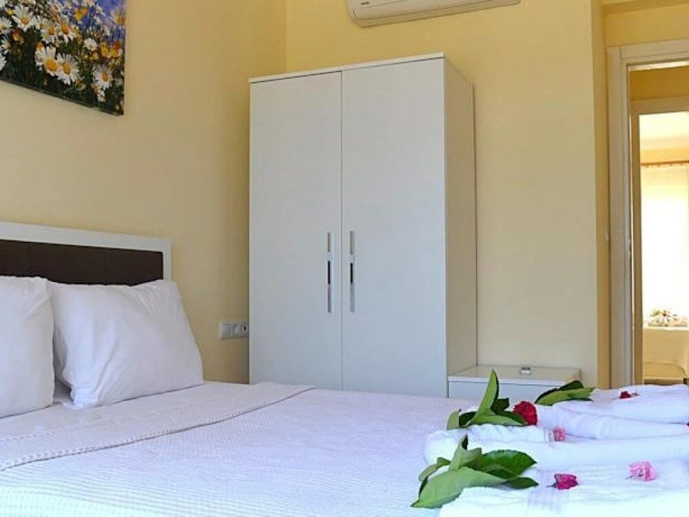 2 Bedroom Apartment Lake View 3 by Likya Global
