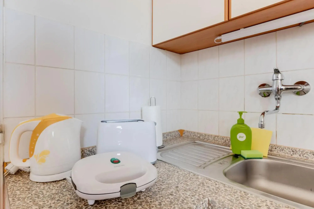 Sunshine Apartment near the City center
