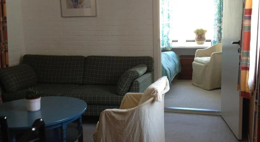 Pensionat Villa Strandly, Bed & Breakfast