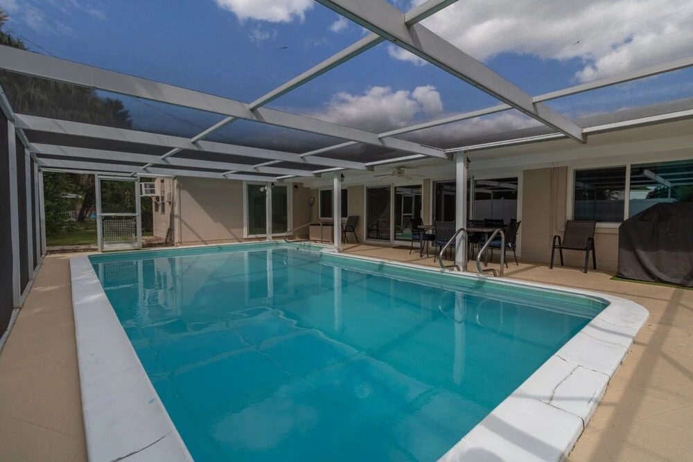 Sleeps 12 4 Bedroom Pool Home Close to Beaches Restaurants & More 4 Home by Redawning